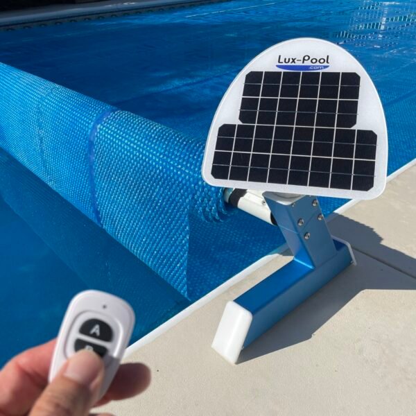 Motorized Solar Blanket Roller for pools up 40ft length - Blue